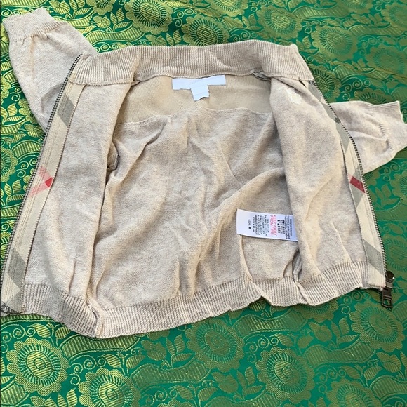 BURBERRY infant jeans and cardigan - Picture 3 of 8
